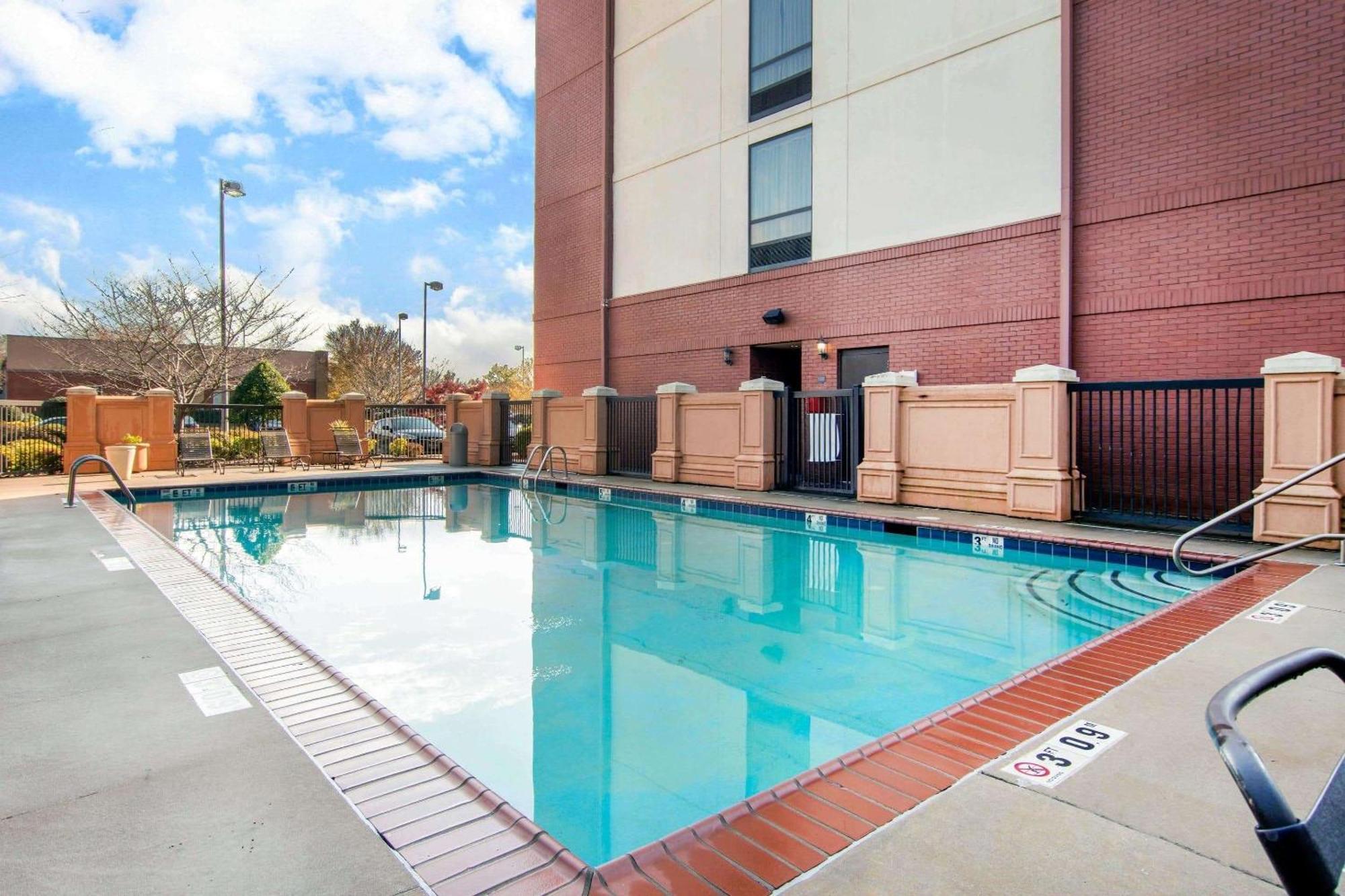 Americinn Stonecrest Near Atlanta Lithonia Bagian luar foto